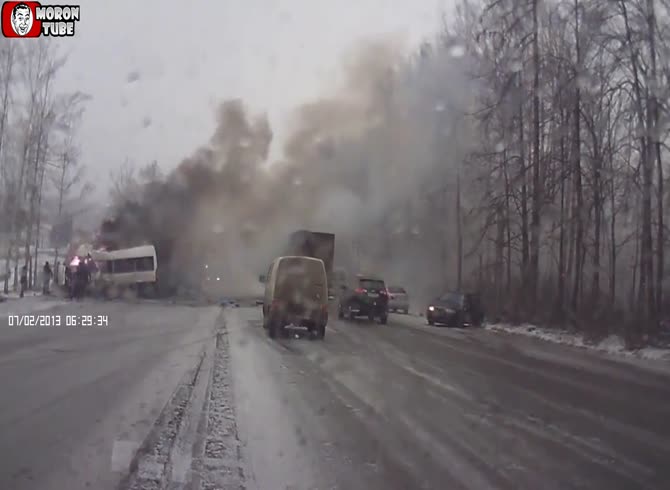 Video: Russia's deadly accident